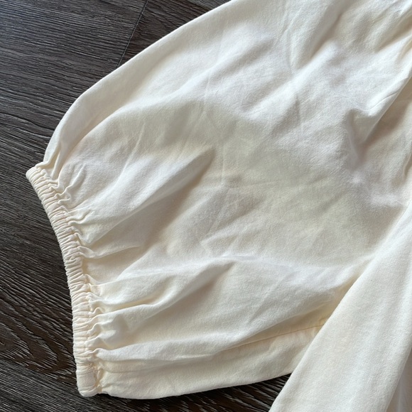 Old Navy Notch Tie Neck Smocked Yoke Puff Sleeve Short Blouse - Picture 8 of 11